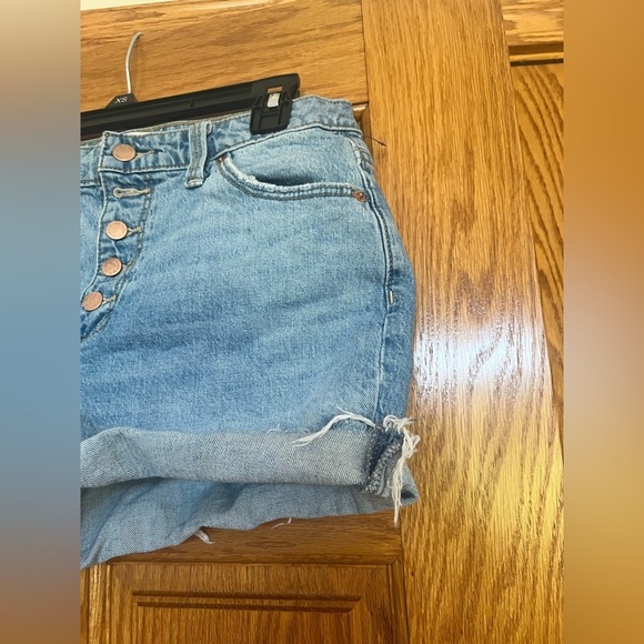 Universal Thread - Vintage MIDI Shorts - Picture 3 of 5